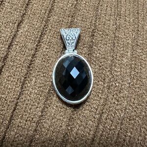 Cabochon Onyx Silver Pendant